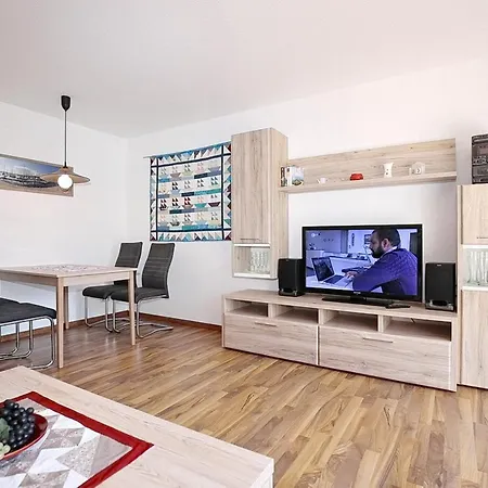 Papillon 05-3 Apartment *